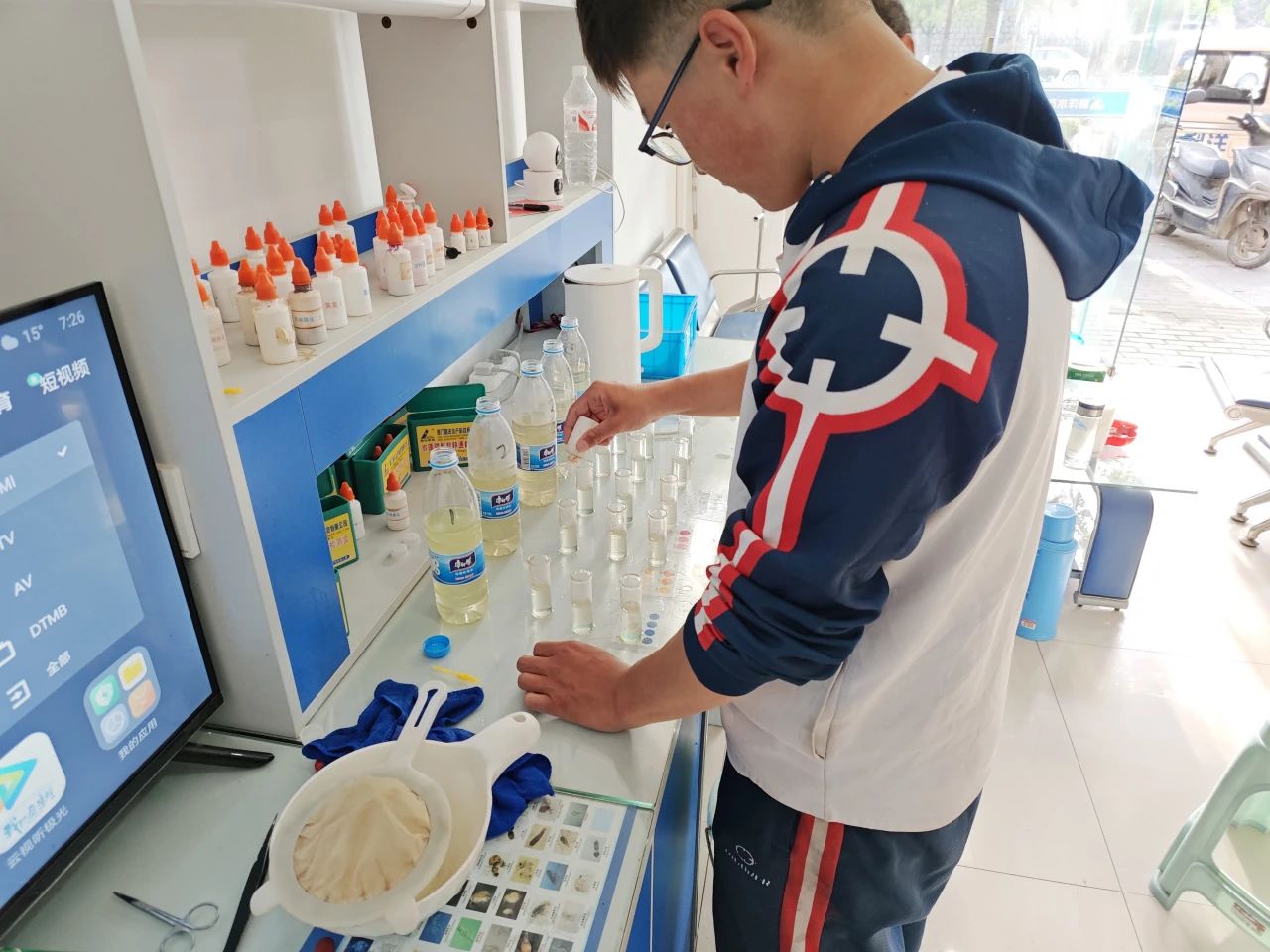 1746498059667675.jpg 128.jpg